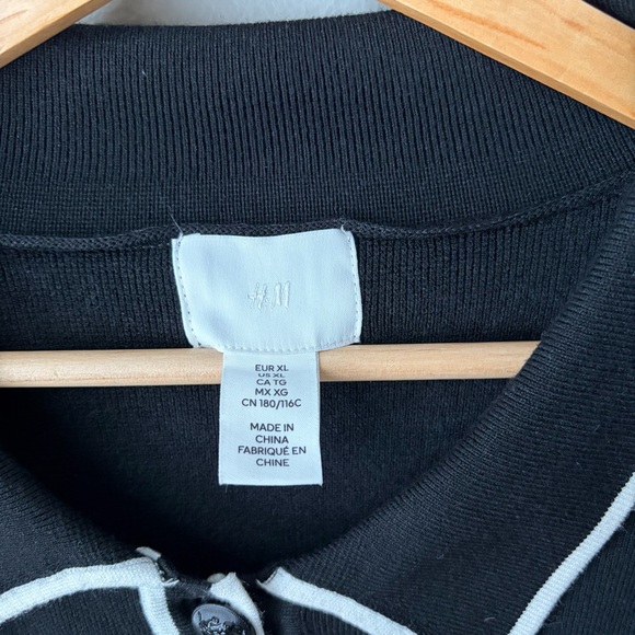 H&M Cardigan Black & White Women’s Size XL- EUC Preppy - Minimalist - Picture 10 of 11